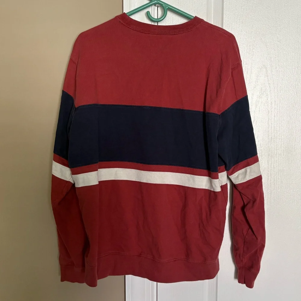 L.L. Bean Men’s Traditional Fit Striped Crewneck Sweatshirt. Size Large.